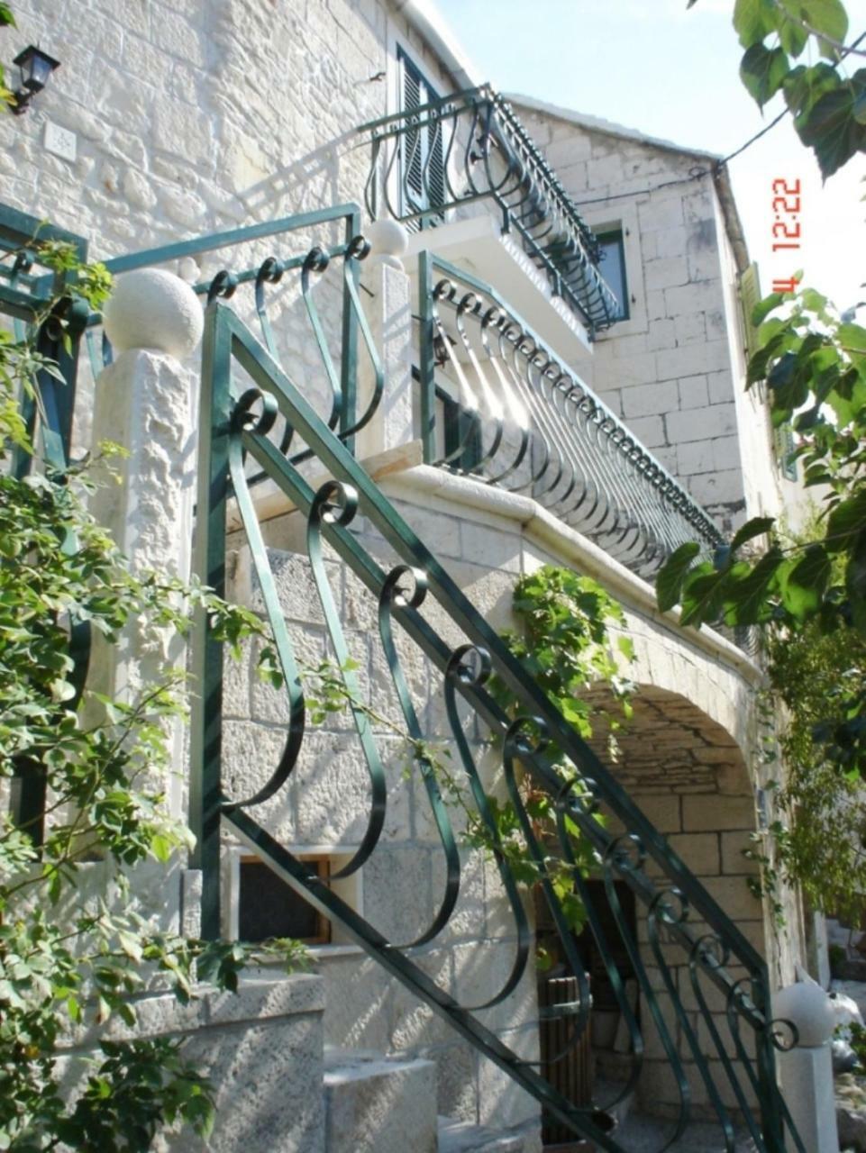 Villa Nikola Brela Εξωτερικό φωτογραφία